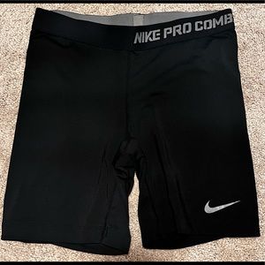 nike pro biker shorts!!